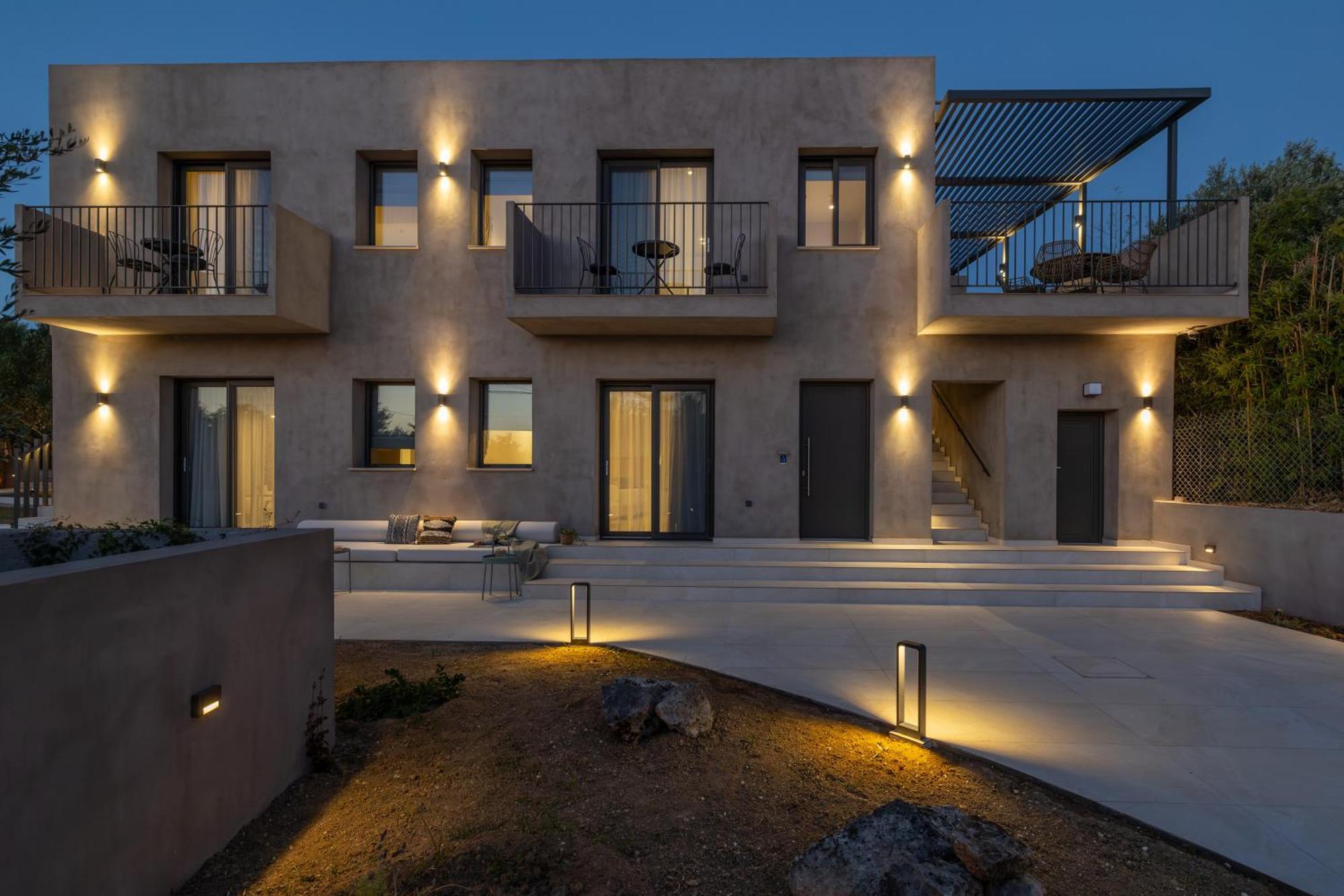 Topos Suites Lassi  Exterior photo