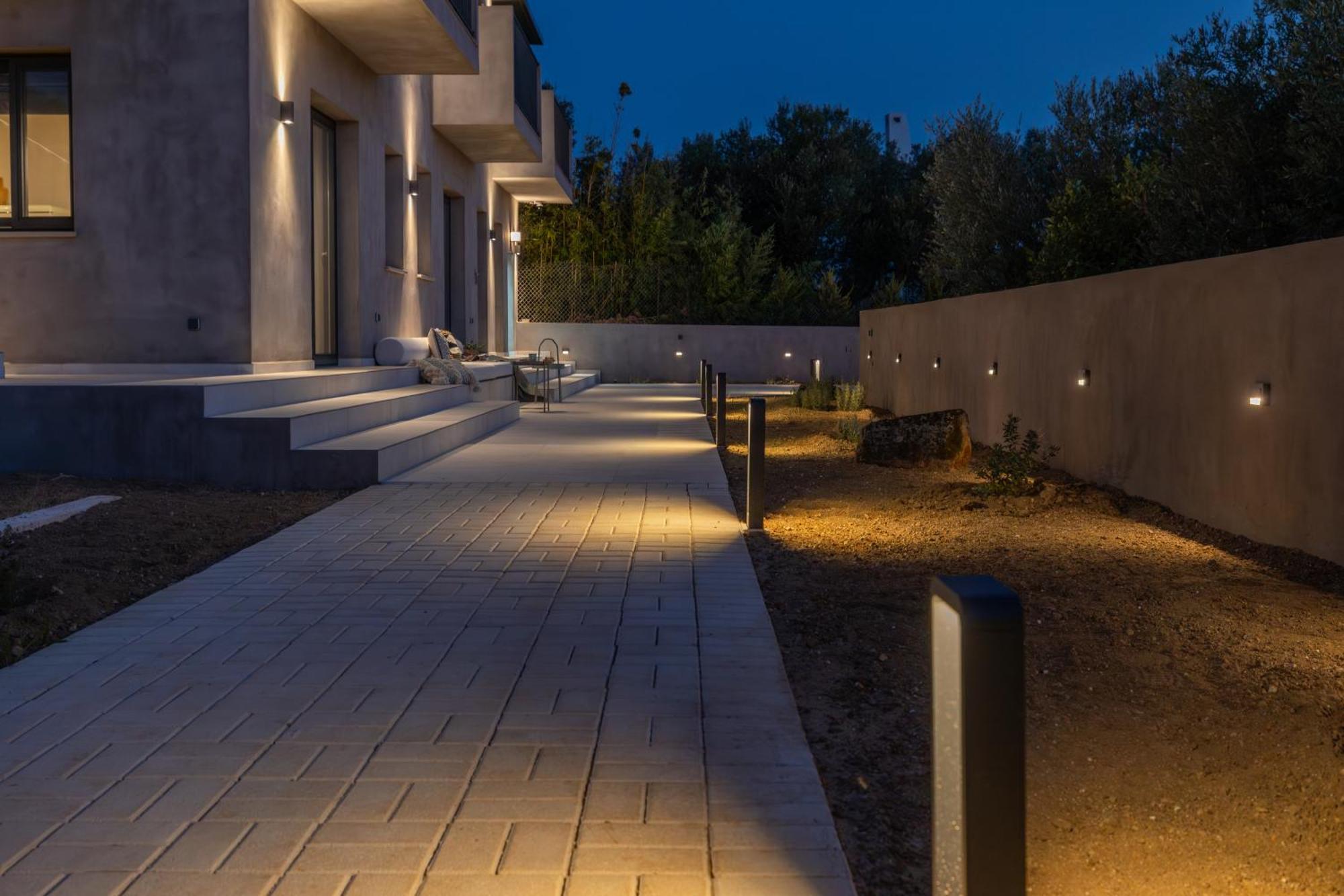 Topos Suites Lassi  Exterior photo